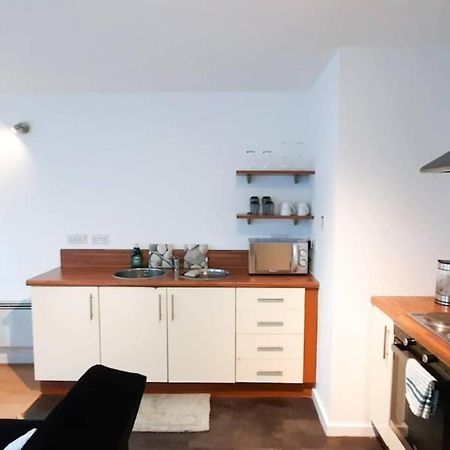 2-Bed Apartment Near City Centre Manchester Extérieur photo