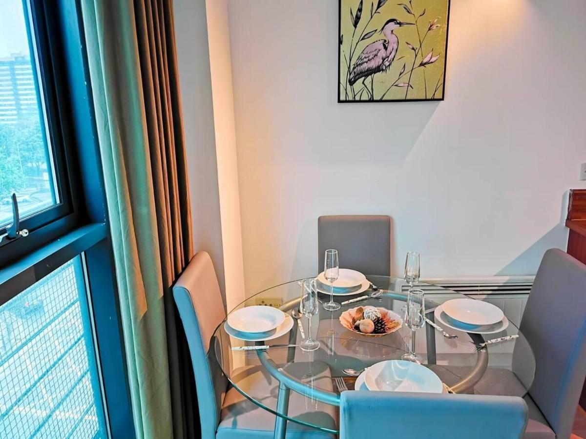 2-Bed Apartment Near City Centre Manchester Extérieur photo