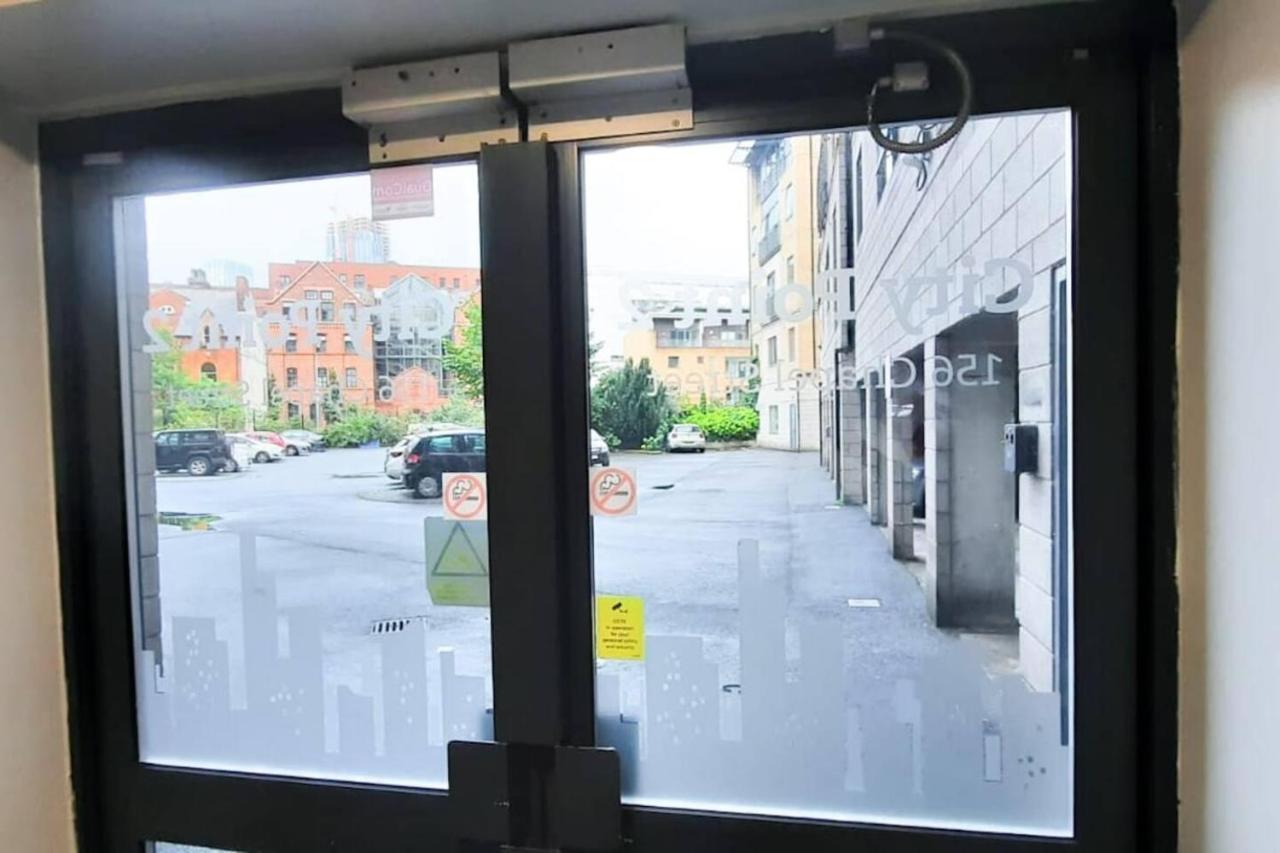 2-Bed Apartment Near City Centre Manchester Extérieur photo