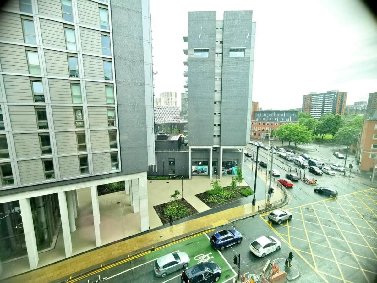 2-Bed Apartment Near City Centre Manchester Extérieur photo